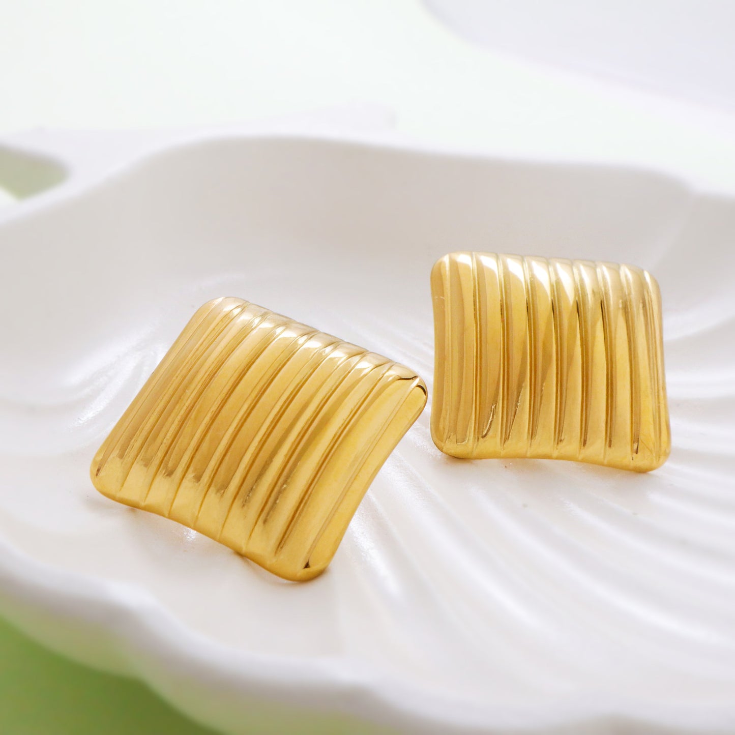 Golden Ripple & Bow Loveline Earrings Combo