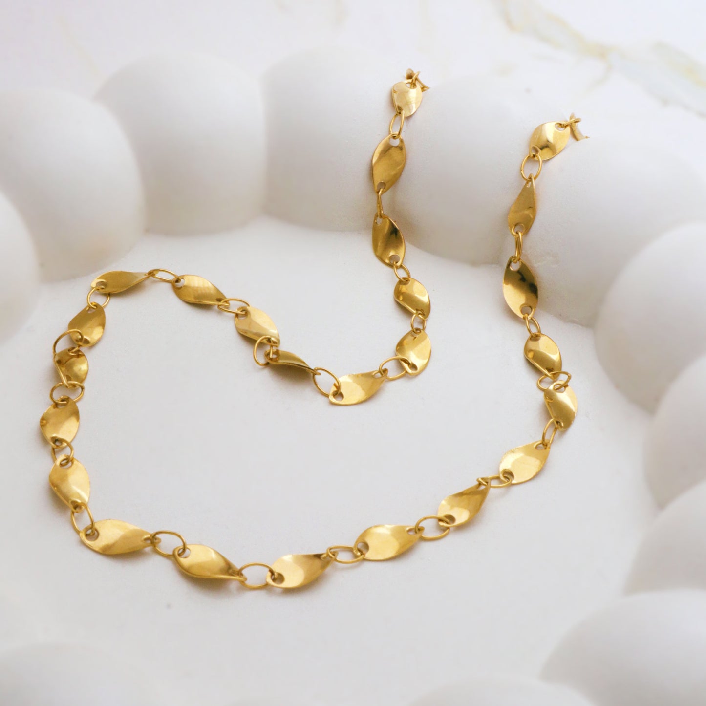 The Shimmering Petal Chain Necklace
