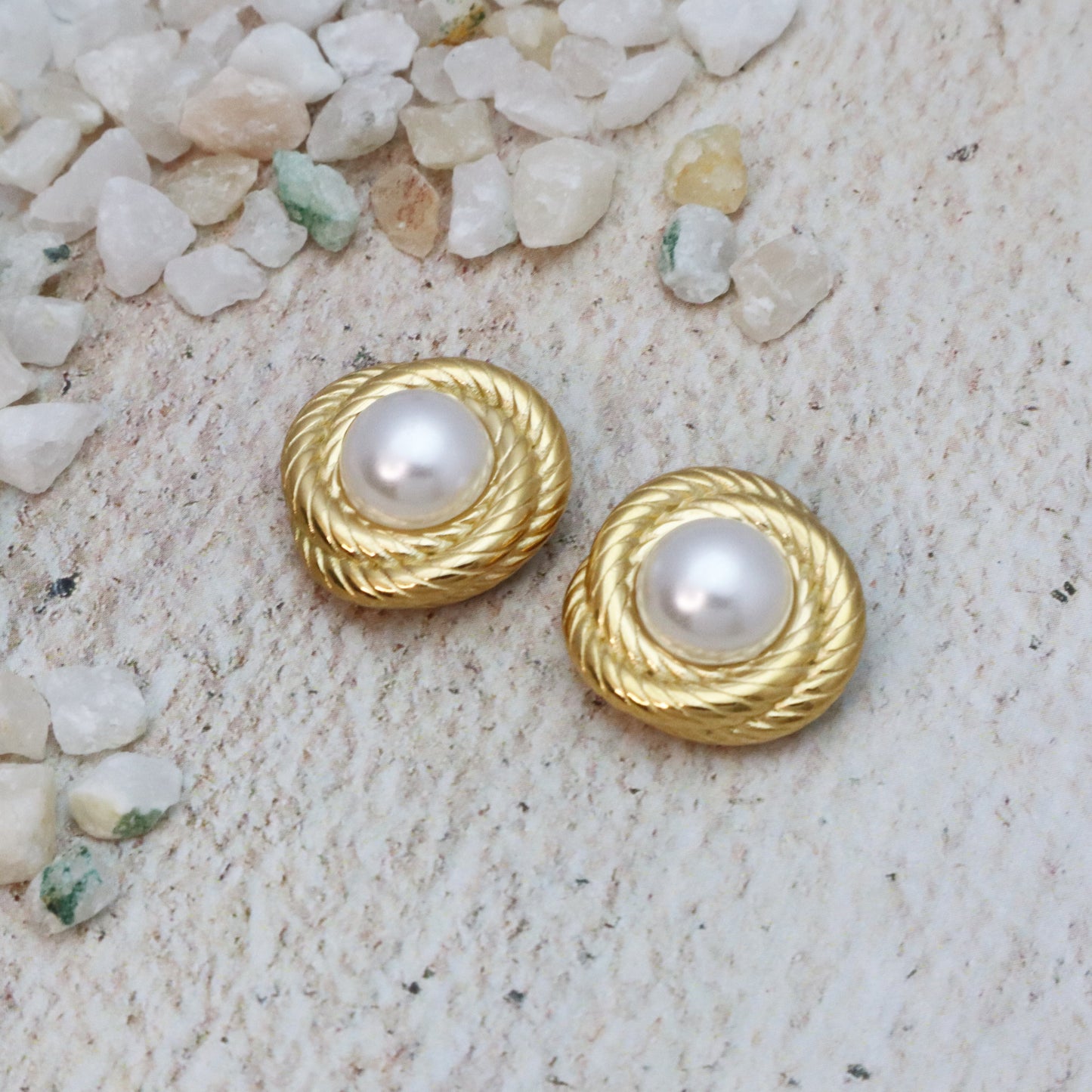 Classic Pearl Studs Earrings