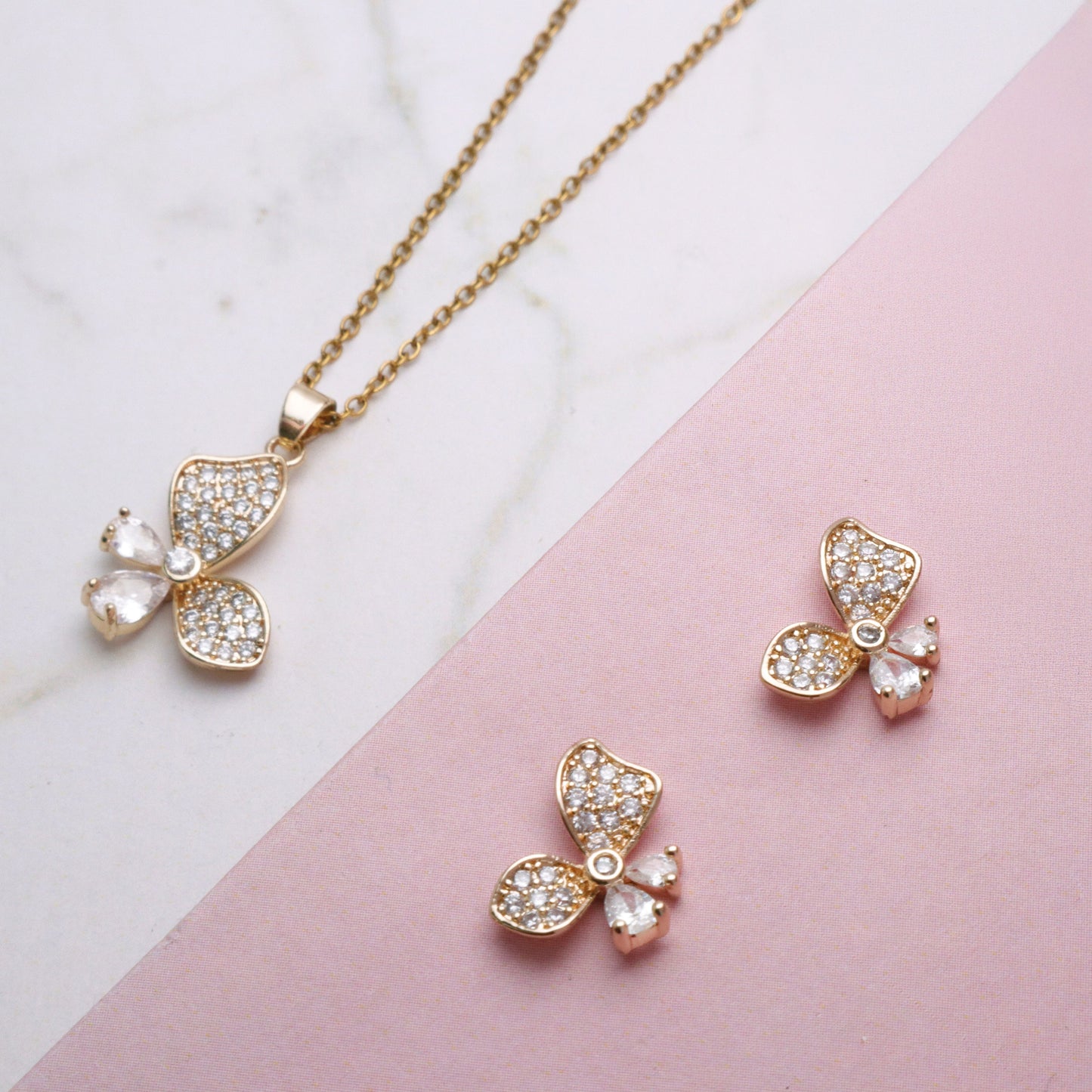 Sparkling Butterfly Pendant Set