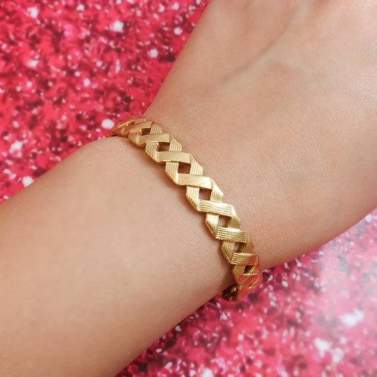 Zig Zag Gleam Bracelet