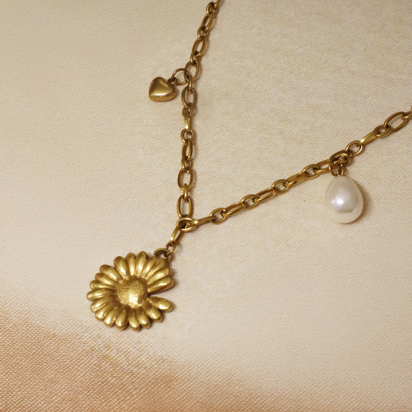 Blooming Sunflower Luxe Necklace