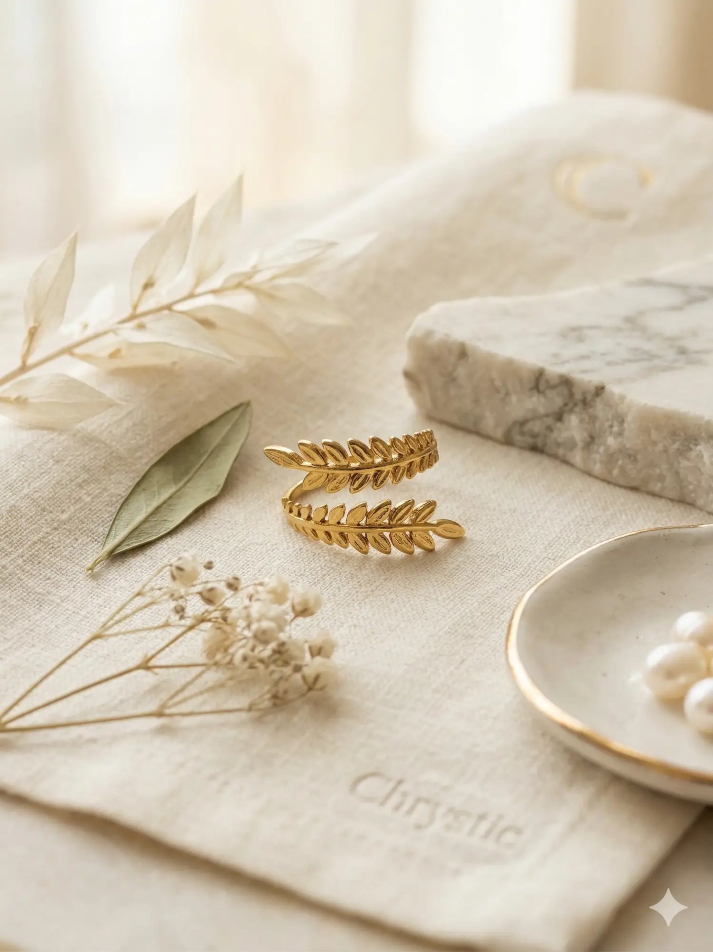 Leaf Statement Wrap Ring