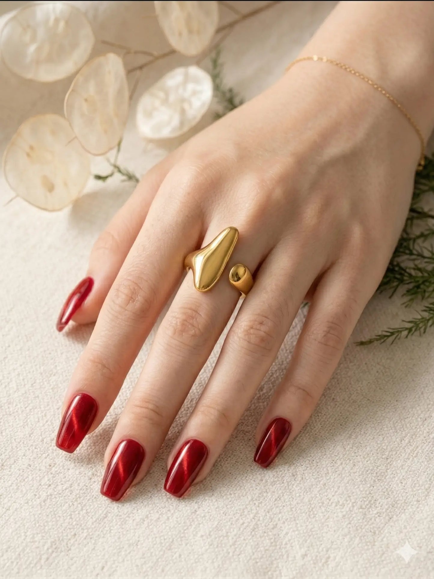 Solid Teardrop Statement Ring