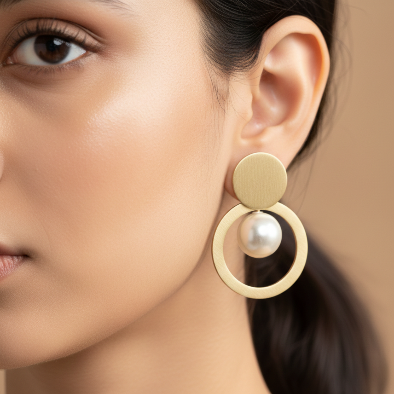 Dreamline Pearl Earrings