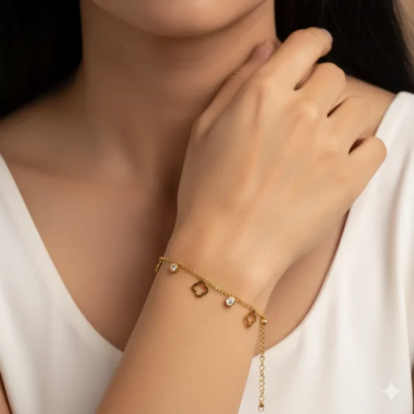 Glimmer & Clover Charm Bracelet Chain