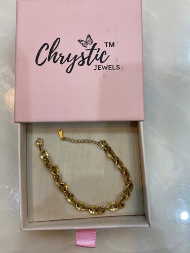 The Caviar Chain Bracelet photo review